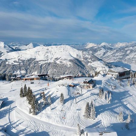 Poellmuehle Penthouse By Alpine Host Helpers Apartment Kirchberg in Tirol Exterior photo